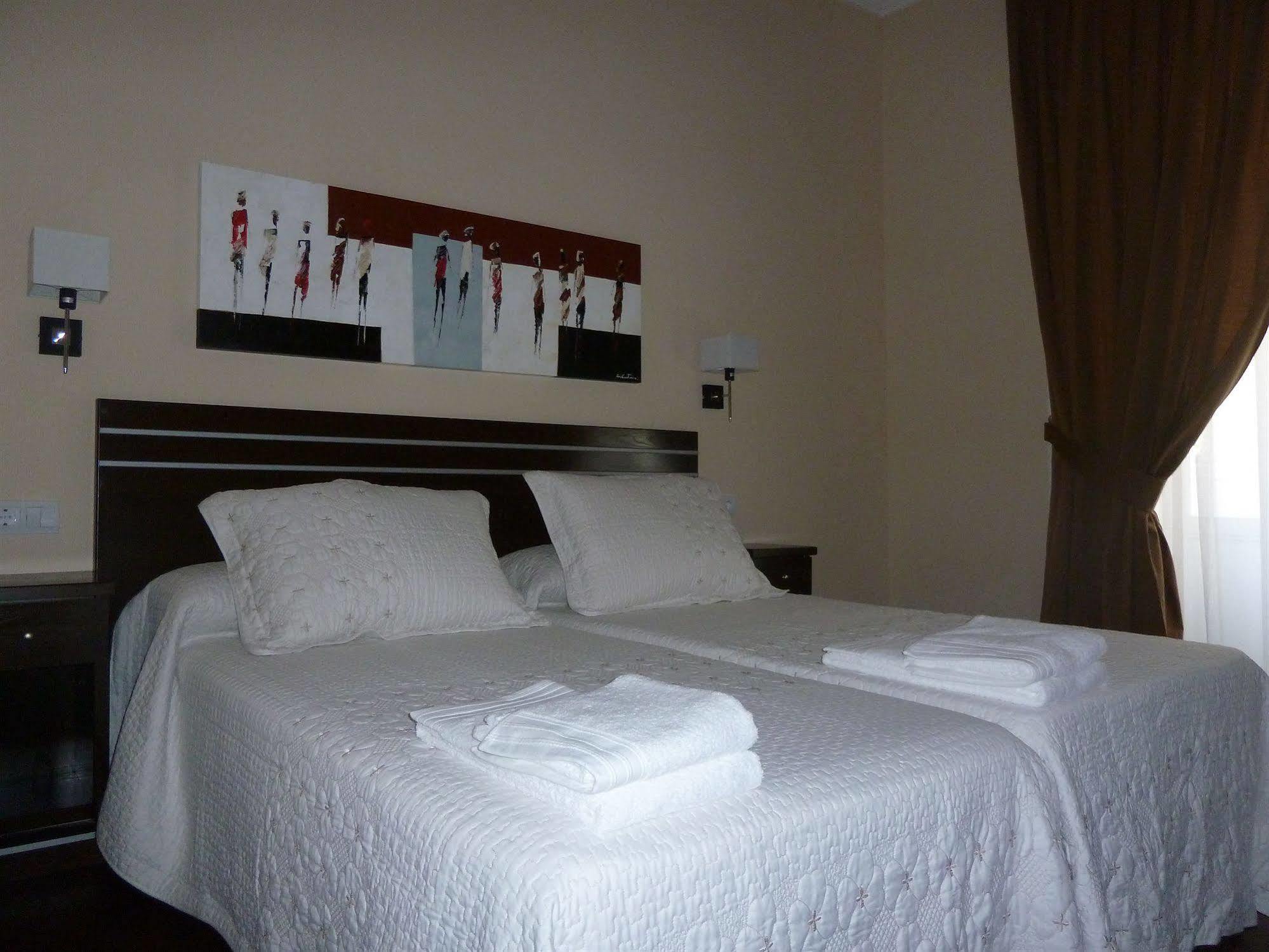 Hostal Mayor Мадрид Экстерьер фото